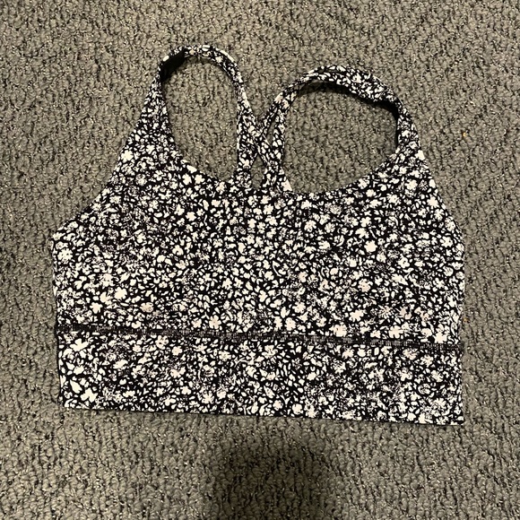 Lululemon sports bra - Picture 1 of 3